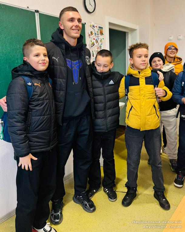 Профорієнтаційна зустріч викладачів НАВС з учнями Київського ліцею № 281