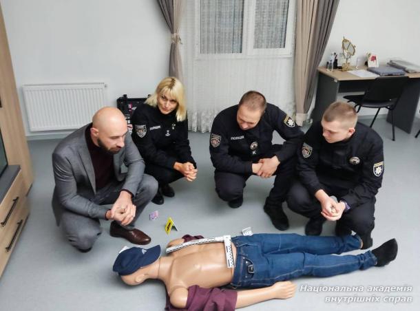 Криміналістичне дослідження вогнепальної зброї та боєприпасів: сучасні можливості для майбутніх слідчих Криміналістичне дослідження вогнепальної зброї та боєприпасів: сучасні можливості для майбутніх слідчих