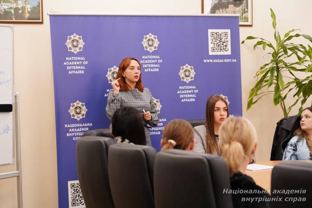 «Лінгвістика права: від наукової ідеї до академічної доброчесності» — воркшоп у межах Хабу молодих вчених НАВС «Лінгвістика права: від наукової ідеї до академічної доброчесності» — воркшоп у межах Хабу молодих вчених НАВС