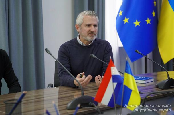 Національна академія внутрішніх справ розширює міжнародне партнерство у сфері штучного інтелекту та безпеки Національна академія внутрішніх справ розширює міжнародне партнерство у сфері штучного інтелекту та безпеки