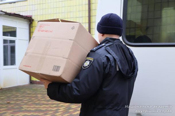 Курсанти НАВС привітали дітей Святошинського будинку-інтернату та Центру захисту дітей «Наші діти» з Всесвітнім днем дитини