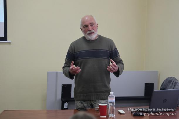 Від Чорнобиля до Фукусіми: студенти ННІПП НАВС поспілкувалися з ліквідатором і науковцем Сергієм Мирним