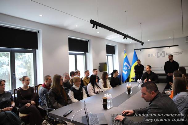 Поєднання теорії та практики: бінарне заняття для студентів НАВС на базі Бюро економічної безпеки України