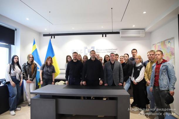 Поєднання теорії та практики: бінарне заняття для студентів НАВС на базі Бюро економічної безпеки України