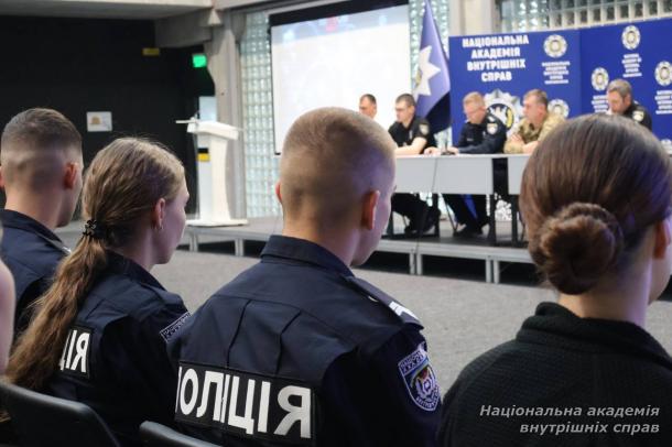 Курсантів НАВС ознайомили з можливостями навчального полігону з відеоаналітики