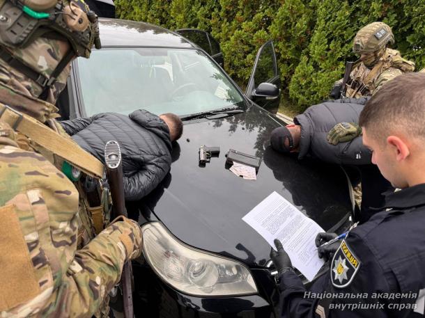 Симуляційна вправа з оперативної закупки вогнепальної зброї Симуляційна вправа з оперативної закупки вогнепальної зброї