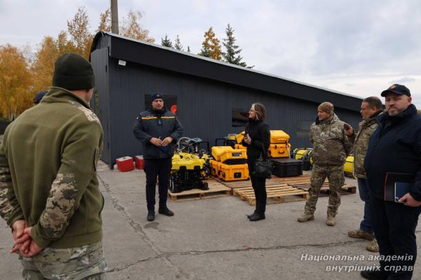Фахівці відділення підготовки саперів Київського центру первинної професійної підготовки 