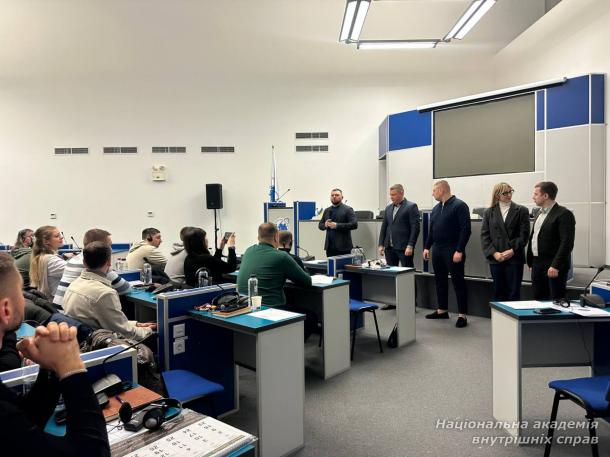 Міжнародний навчальний захід з кримінального аналізу: обмін досвідом і сучасні підходи до протидії транснаціональній злочинності Міжнародний навчальний захід з кримінального аналізу: обмін досвідом і сучасні підходи до протидії транснаціональній злочинності