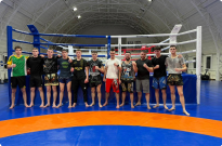 Тренування з тайського боксу за участю ветерана війни Фото