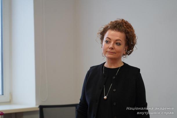 Учасник подій на Майдані 18–20 лютого 2014 року поділився спогадами зі студентами НАВС