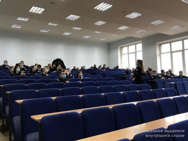 Лекційно-тренінгові заняття для курсантів з упровадження системи Custody Records в роботу Національної поліції 