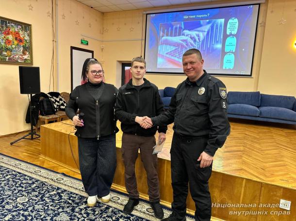 КіберВартові: як ліцеїсти Київського ліцею МВС готуються до викликів цифрового світу
