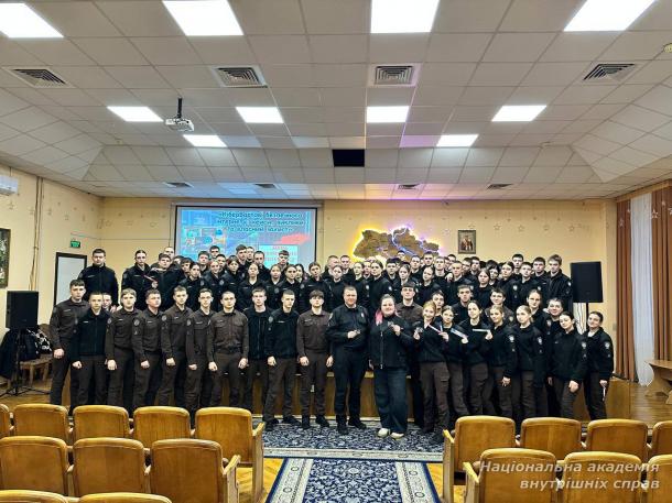 КіберВартові: як ліцеїсти Київського ліцею МВС готуються до викликів цифрового світу