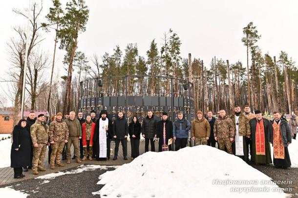 Курсанти НАВС ушанували пам’ять загиблих у битві за Мощун» Курсанти НАВС ушанували пам’ять загиблих у битві за Мощун»