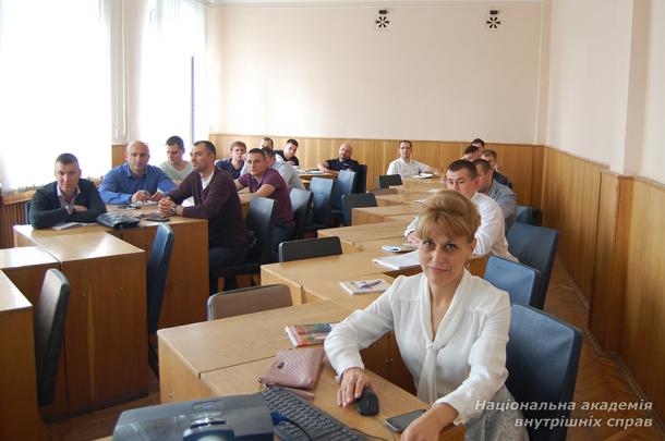 Кафедра криміналістики та судової медицини залучає до проведення занять практичних працівників