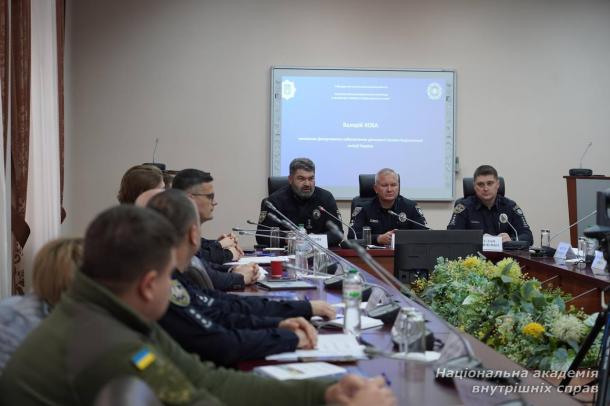 У НАВС обговорили роль поліграфа в системі МВС під час воєнного стану У НАВС обговорили роль поліграфа в системі МВС під час воєнного стану