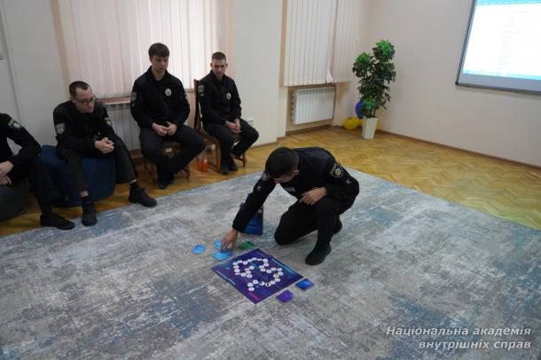 «Кібереліас»: формування цифрової грамотності майбутніх правоохоронців «Кібереліас»: формування цифрової грамотності майбутніх правоохоронців