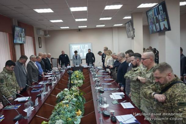 Відбувся круглий стіл «Непокарані злочини ХХ століття. Архівні документи МВС про Голодомор і масові штучні голоди в Україні»