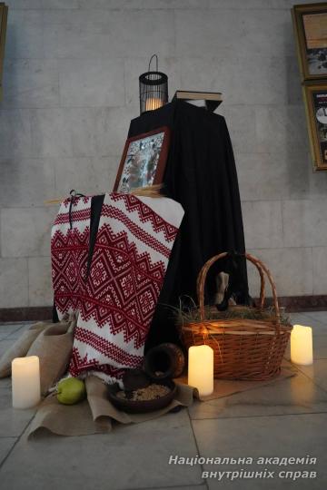 Відбувся круглий стіл «Непокарані злочини ХХ століття. Архівні документи МВС про Голодомор і масові штучні голоди в Україні»