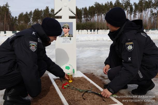Пам’ятаємо кожного: курсанти ННІПД вшанували загиблих оборонців України