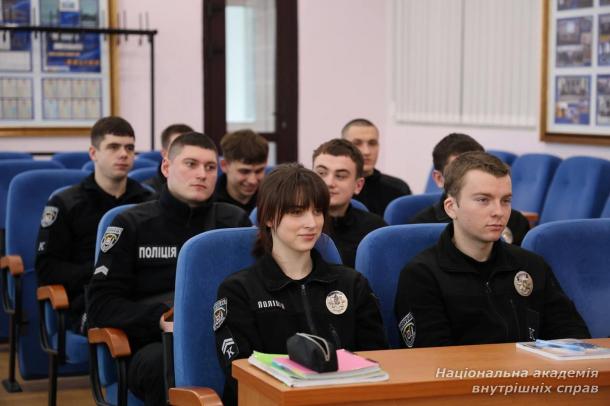 У НАВС відбувся захід до Дня безпечного інтернету за участю кіберполіції