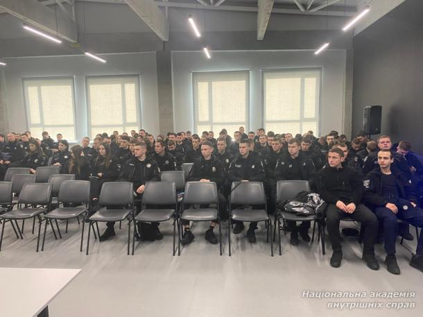 У ННІПД НАВС відбулася зустріч із військовими бригади БпЛА «Яструби»