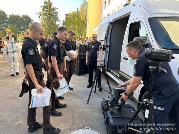 Погляд у світ розслідувань: зустріч зі спеціалістами-криміналістами 