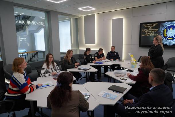 У НАВС відбулося засідання Ради молодих вчених У НАВС відбулося засідання Ради молодих вчених