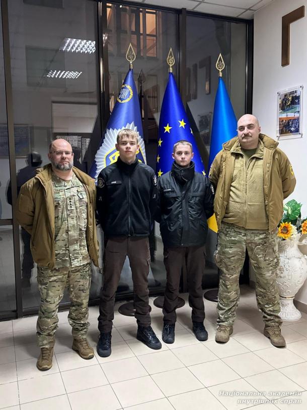Герої серед нас: зустріч бійців «Азову» з ліцеїстами Київського ліцею 