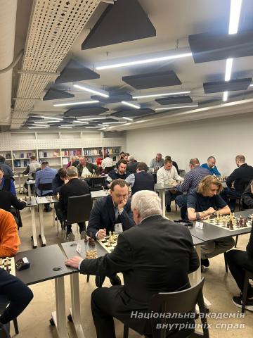 Київські турніри з шахів: впевнена гра представників НАВС
