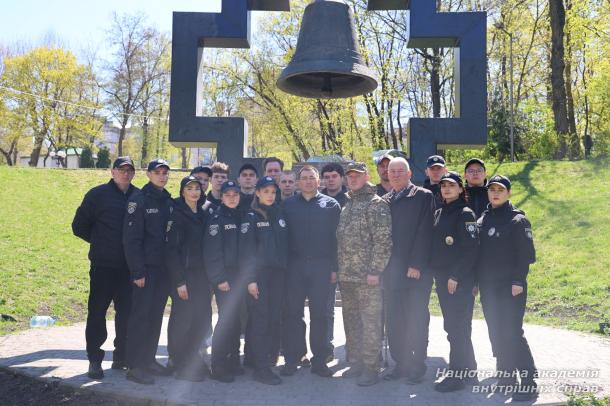 Пам’ять і досвід: у НАВС вшанували 40-ві роковини Чорнобильської трагедії
