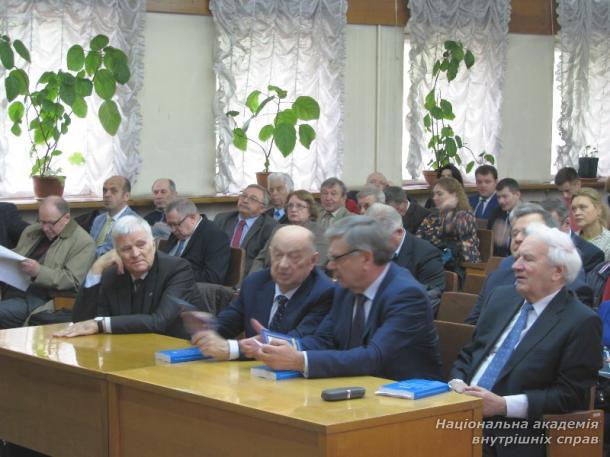 Наукові праці здобувачів вищої освіти НАВС  відзначено Національною академією наук України