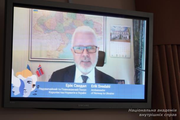 Представлено результати міжнародного наукового дослідження  «Розуміння маскулінності та ґендерної рівності в секторі безпеки України»
