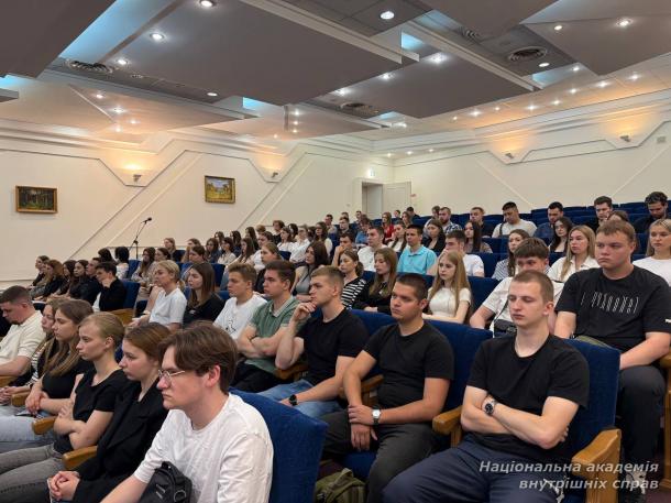 Від Конституції Пилипа Орлика до Основного Закону сучасної України: лекція, що надихає на роздуми 