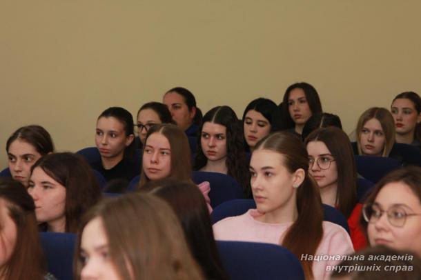 Лекція психологічної служби Національної гвардії України для здобувачів вищої освіти: про стійкість, готовність і професійний добір