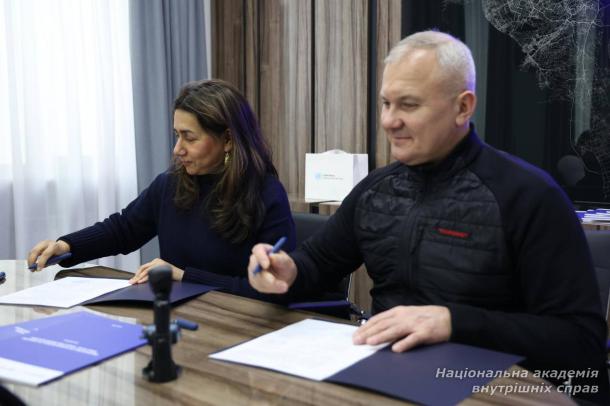 У НАВС відбулася робоча зустріч з представниками Програмного офісу УНЗ ООН в Україні У НАВС відбулася робоча зустріч з представниками Програмного офісу УНЗ ООН в Україні