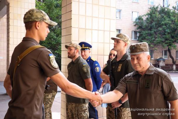 У НАВС відбувся випуск військової кафедри
