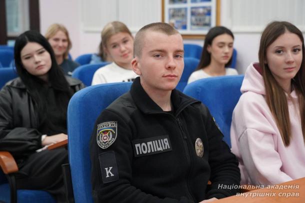 До Дня української писемності та мови в НАВС стартував мовний марафон імені Петра Яцика До Дня української писемності та мови в НАВС стартував мовний марафон імені Петра Яцика