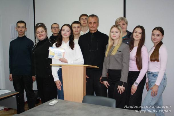 Рада молодих вчених НАВС і кафедра фізичної й тактичної підготовки ННІПП: відкриття нових горизонтів науки на студентському форумі «Вступ у науку. Дослідження в галузі «Фізична культура»»