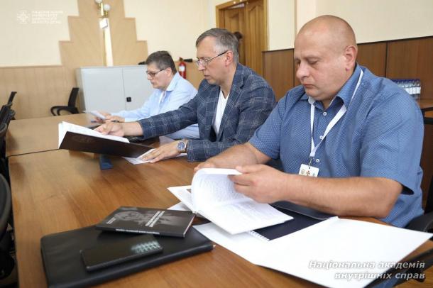 МВС презентувало збірку документів про Голодомор 1932–1933 років