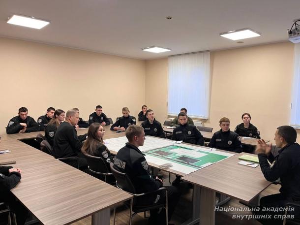 Засідання наукового гуртка «Синергія безпеки і права»: підсумки діяльності за 2025 рік і пріоритети на майбутнє Засідання наукового гуртка «Синергія безпеки і права»: підсумки діяльності за 2025 рік і пріоритети на майбутнє