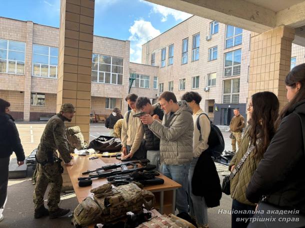 День відкритих дверей в навчально-науковому експертно-криміналістичному інституті