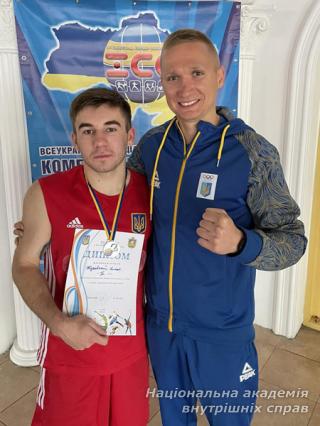 Перше командне місце у відкритому чемпіонаті Дніпровського району м. Києва з боксу