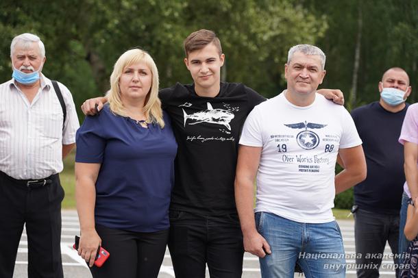Юридичний ліцей імені Ярослава Кондратьєва прийняв 100 вступників