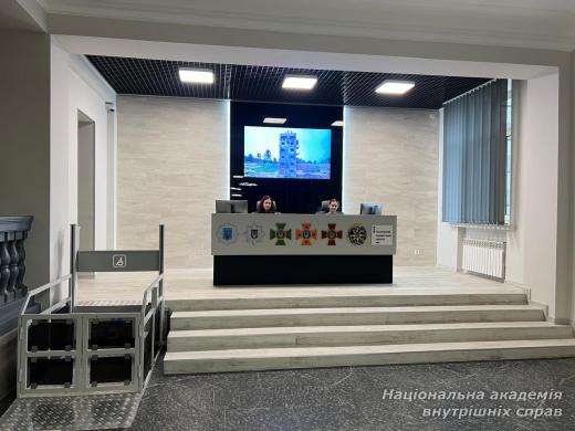 Фронт-офіс Фронт-офіс