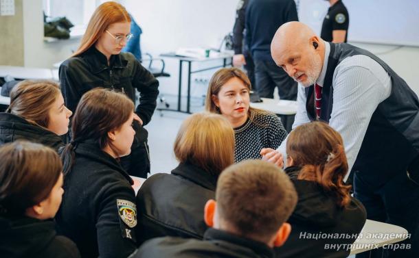 Досвід міждисциплінарної взаємодії Досвід міждисциплінарної взаємодії